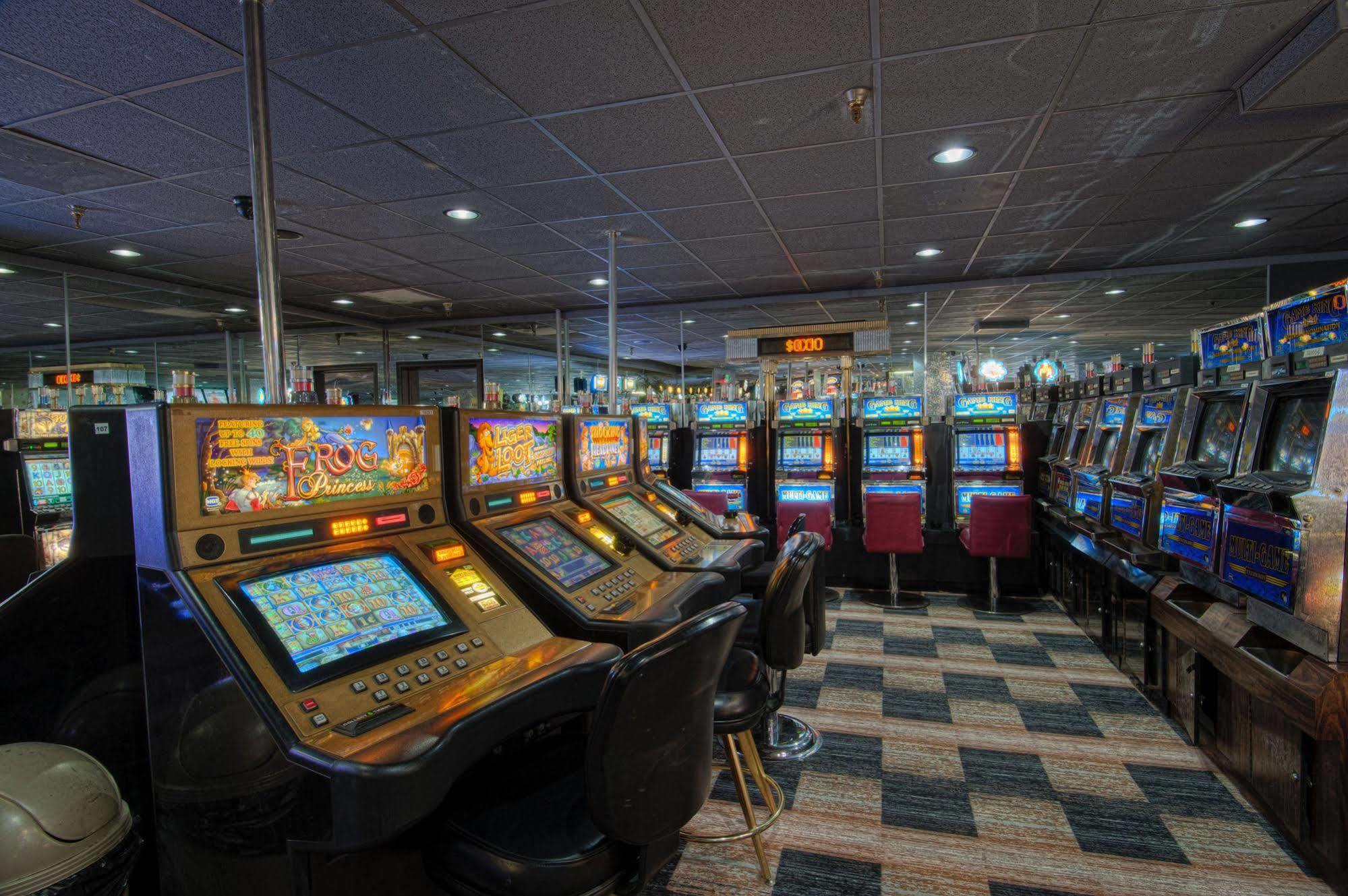 Siegel Slots And Suites Лас-Вегас Экстерьер фото